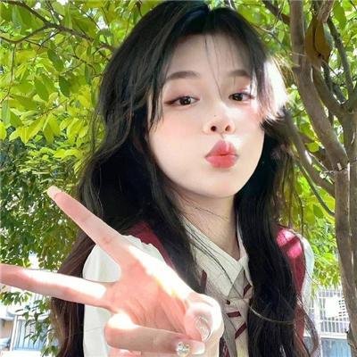 演员
